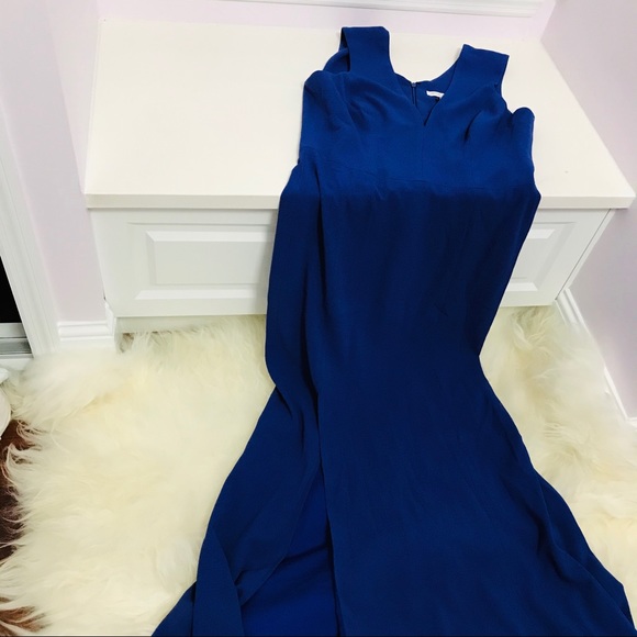 Dress the Population Sandra Plunge Trumpet Gown - Picture 2 of 6